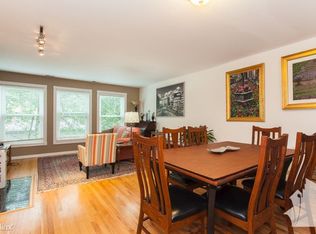 701 Carpenter Ave, Oak Park, IL