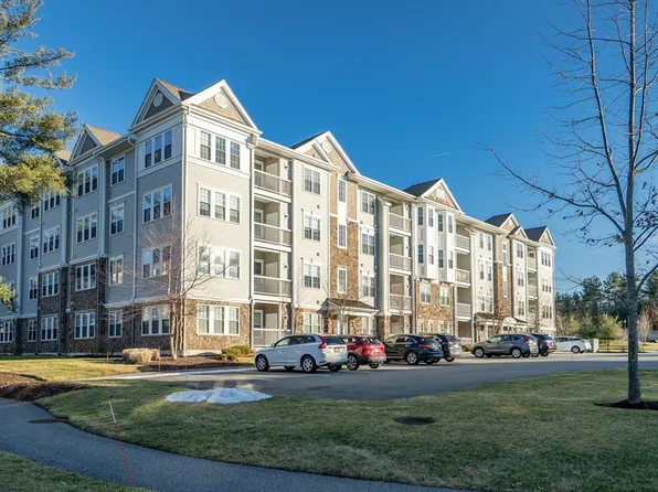 10 Abigail Way Unit 4008, Reading, MA 01867