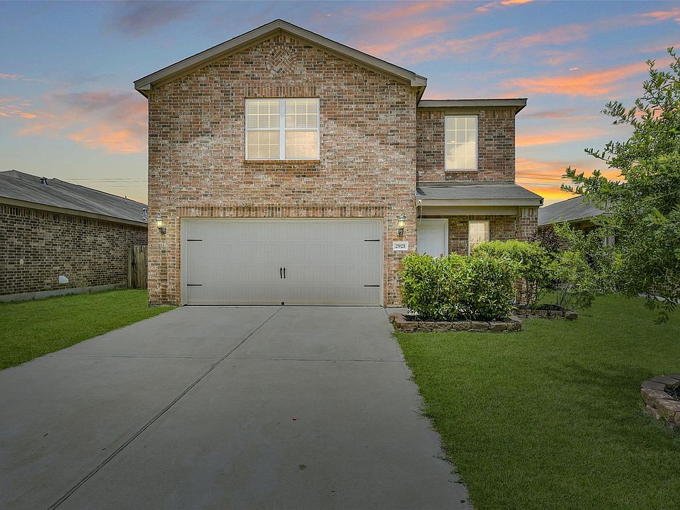 1st image of 2921 Seacrest Ln