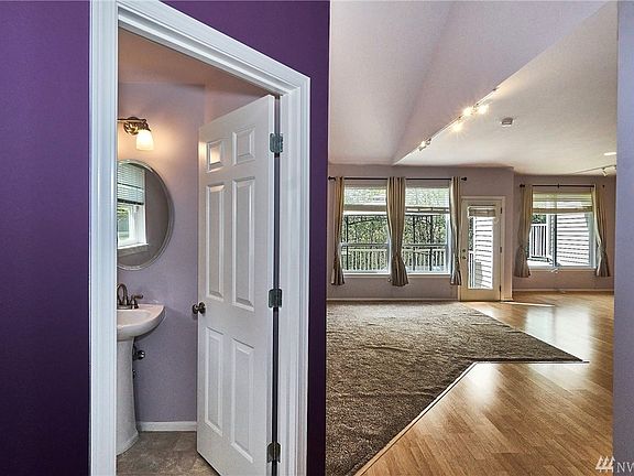 5th image of 4915 Lake Pl S Unit A