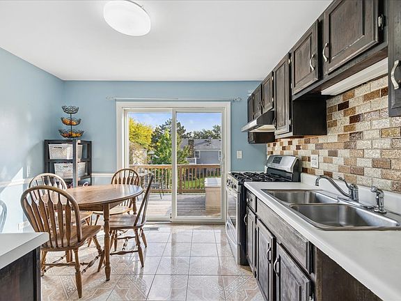 5th image of 248 Ewell Ct