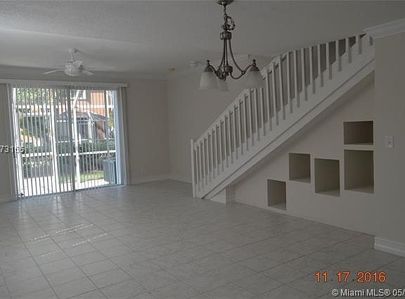 5th image of 1383 Veracruz Ln #111