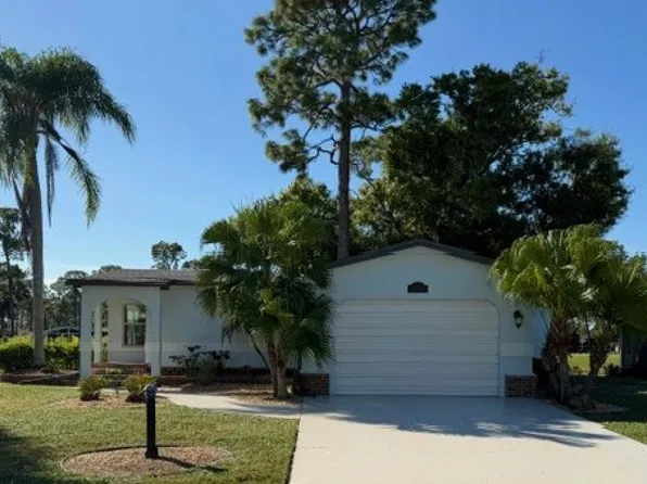 704 Via Del Sol #704, North Fort Myers, FL 33903