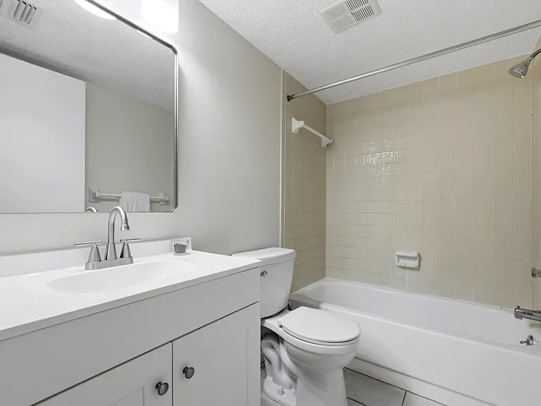 2420 Winding Creek Blvd #M-105 — Photo 15