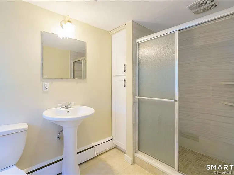 33 Sky View Dr — Photo 32
