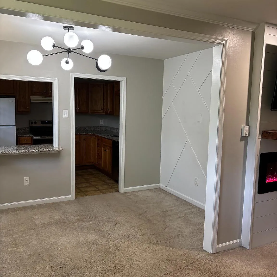 2 bed, 1.0 bath, 970 sqft, $1,800 — Photo 4