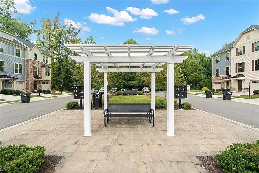 3008 New Hermitage Ct — Photo 4