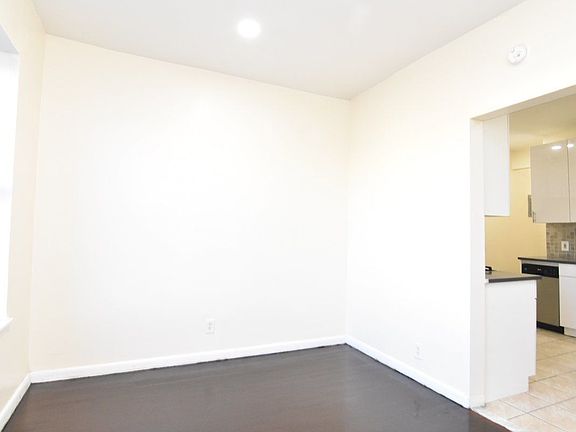 5th image of 219 W 145th St APT 20