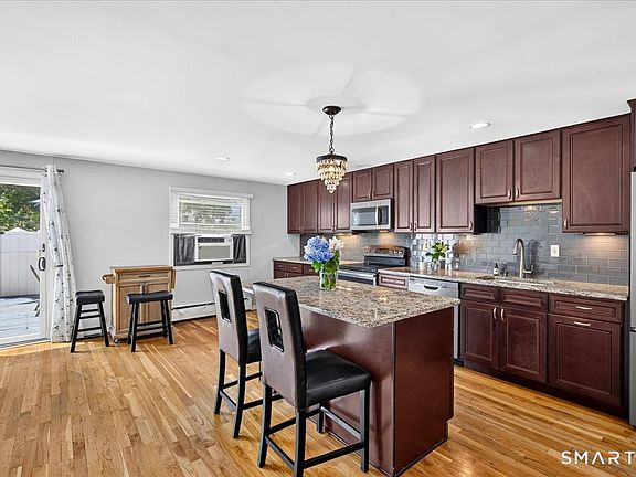 3rd image of 190 Wooster Street #63