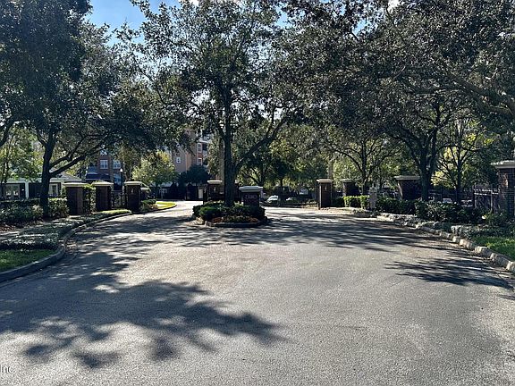 2nd image of 4480 Deerwood Lake Pkwy Unit 624