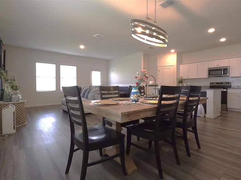 124 Blazilmar Ln — Photo 5