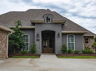 4869 Woodstock Way Dr, Greenwell Springs, LA 70739
