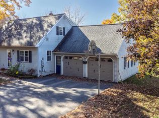 6 Hillside St, Somersworth, NH 03878