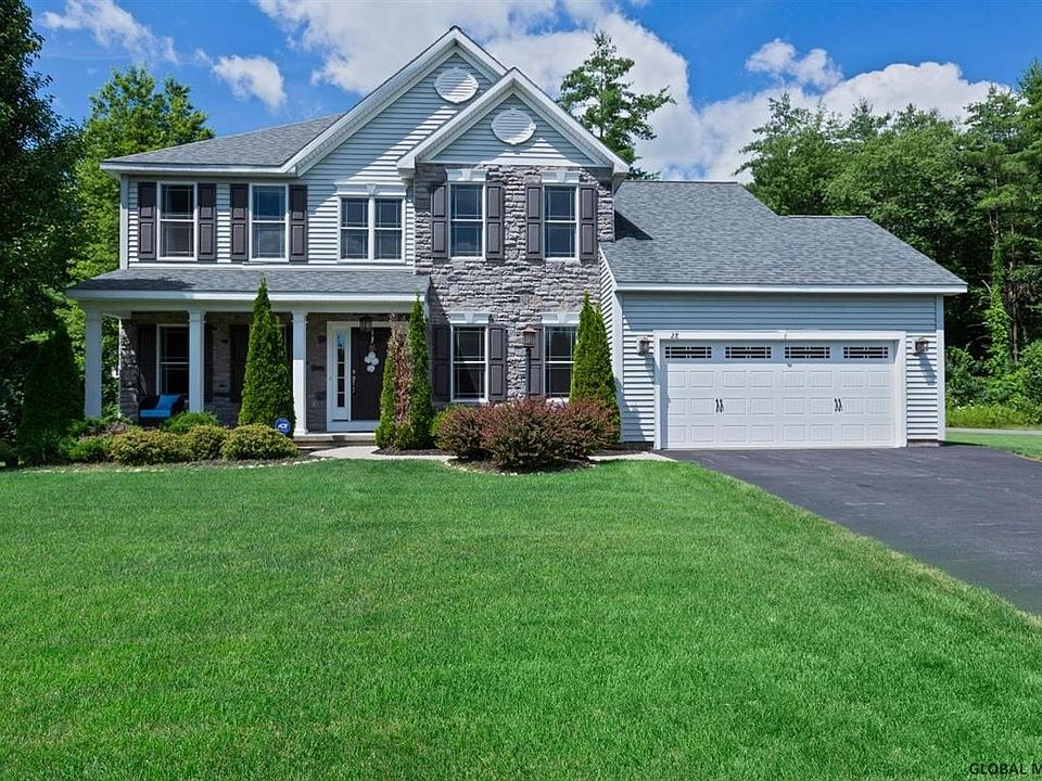 1st image of 28 Cygnet Cir