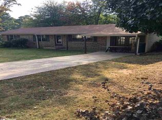 13 Crain Dr, Bryant, AR 72022