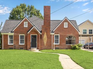 700 Avenue Of Oaks St, Houston, TX 77009