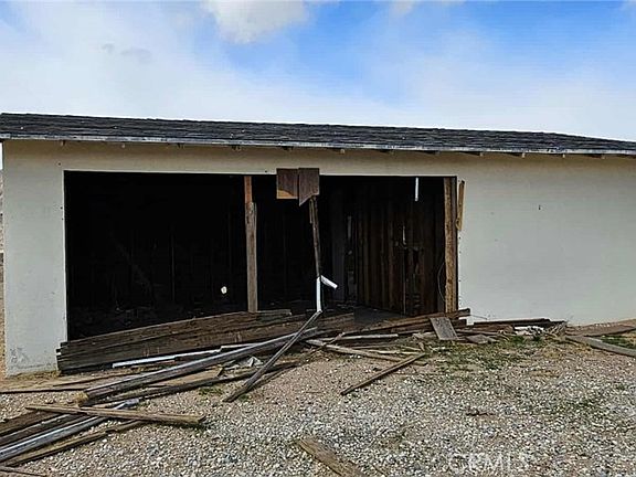 3rd image of 33354 Haynes Rd