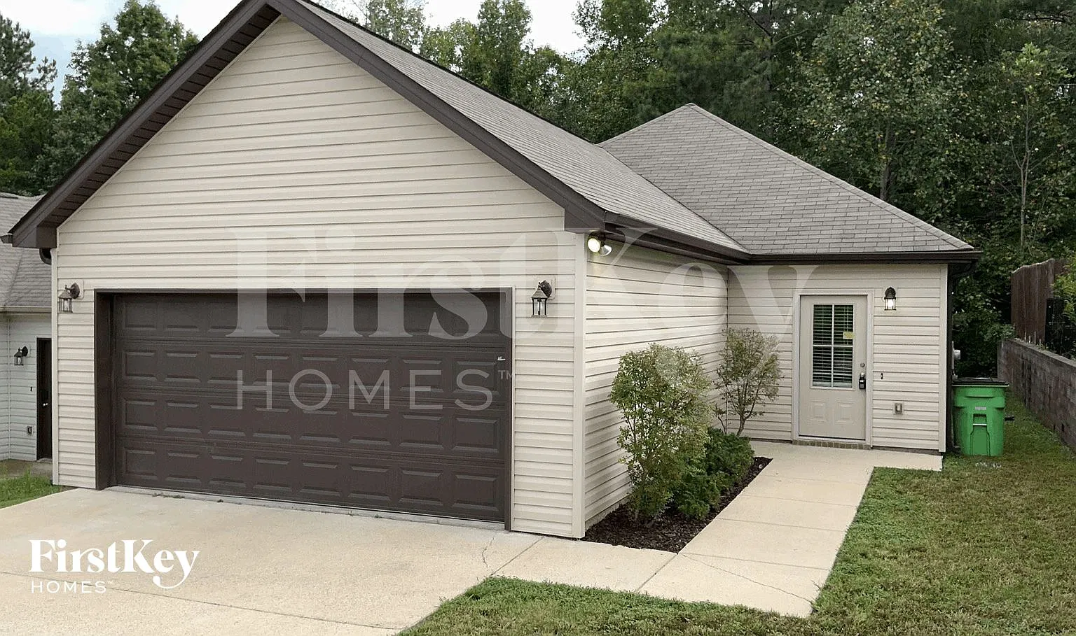 4 bed, 2.0 bath, 1550 sqft, $1,675 — Photo 1