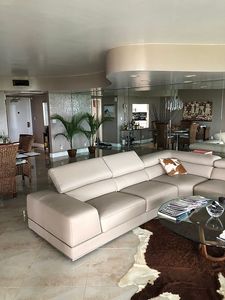 3800 Oaks Clubhouse Dr APT 506, Pompano Beach, FL, 33069