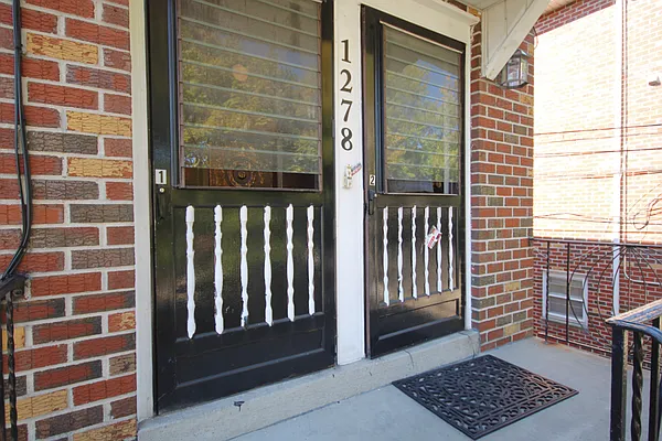 Sold by Bergen Basin Real Estate | media 4