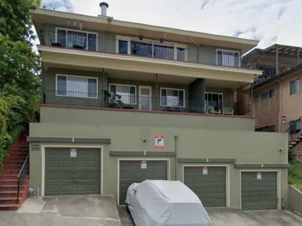 2610 Ivy Dr, Oakland, CA 94606