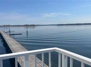 1 Windward Ln #2, Bronx, NY 10464