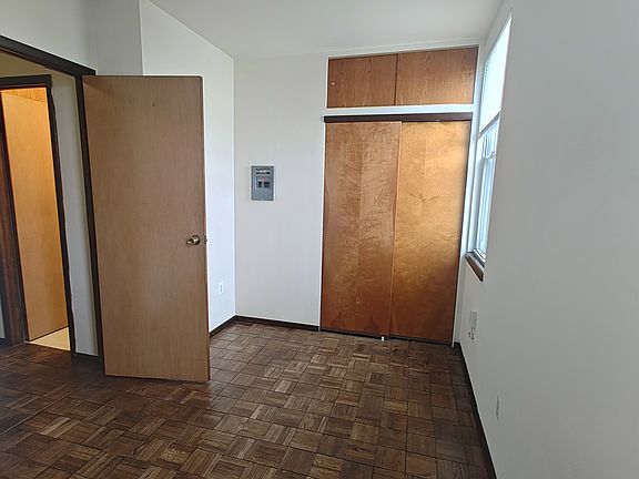 4th image of 3063 Richmond St Floor 3
