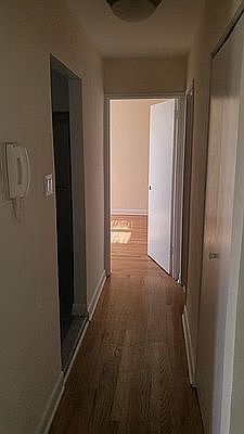 4th image of 4850 38th St APT 4E