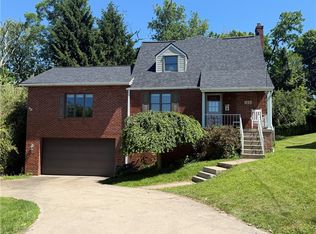 126 Leon Rd, Pittsburgh, PA 15220
