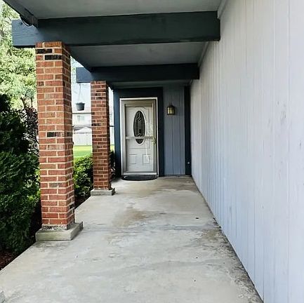 3rd image of 766 Mendocino Ct