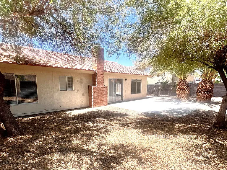 346 Fuente Dr — Photo 7