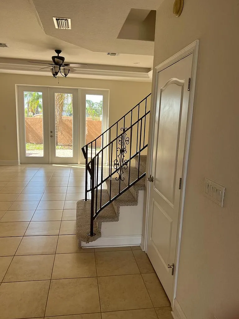 1001 Coronado Crt. #Grounds - Main Address — Photo 3