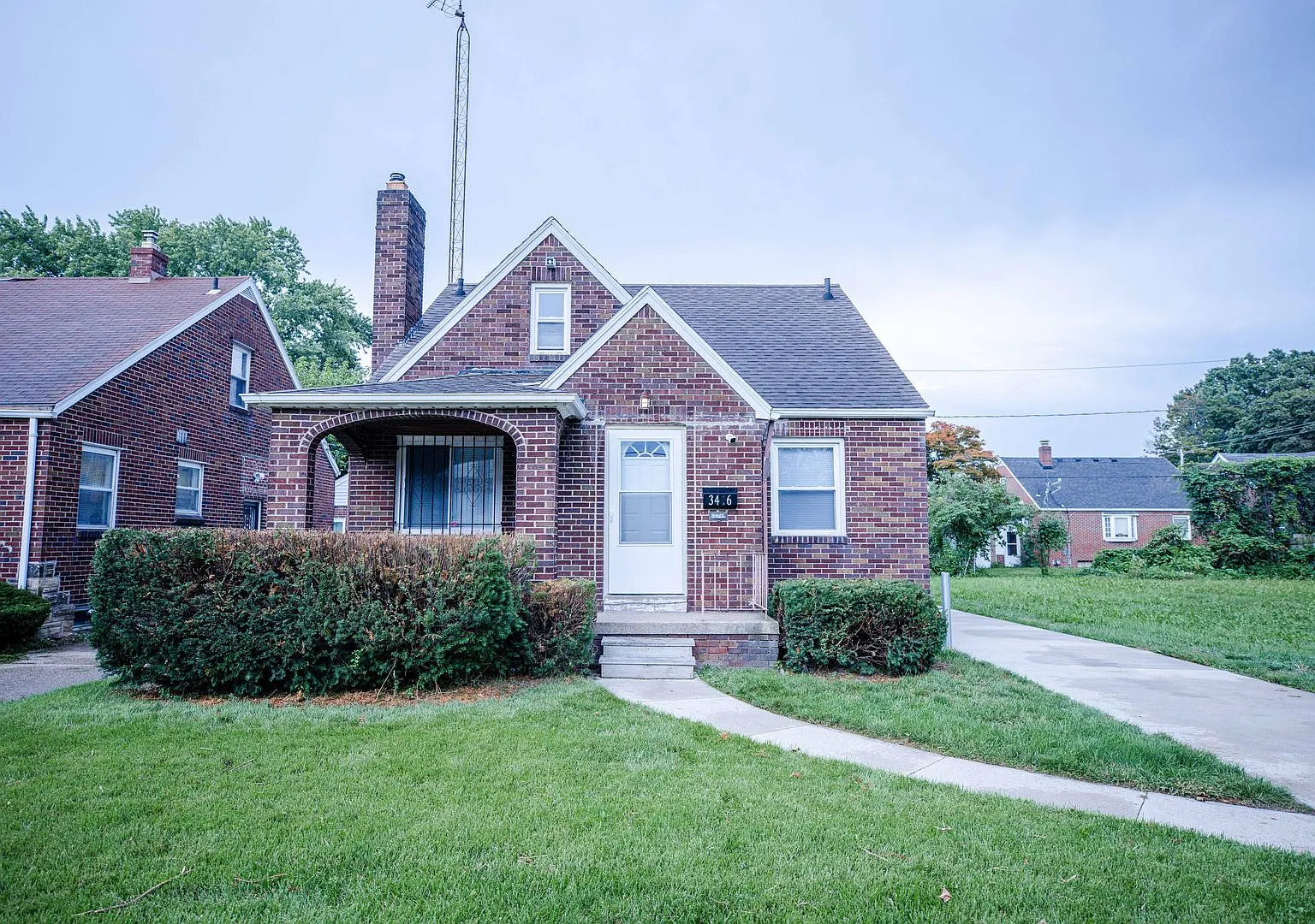 Beautiful three bedroom two bathroom house ready for move in! — Photo 1