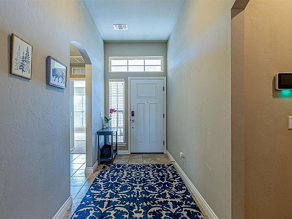 4th image of 1225 SW 159th Ter