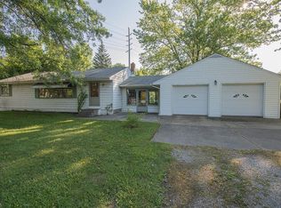 6111 Hopkins Rd, Mentor, OH 44060