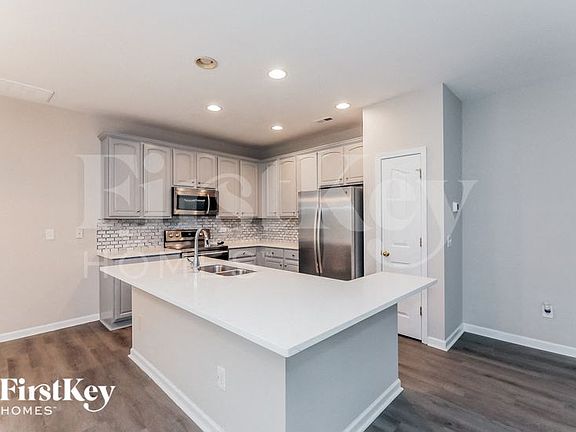 4th image of 9320 Longstone Ln