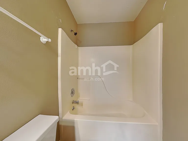 12719 Diamond Dr — Photo 18
