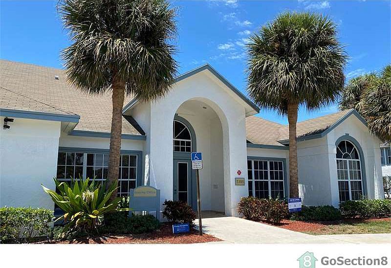 2nd image of 5101 Caribbean Blvd