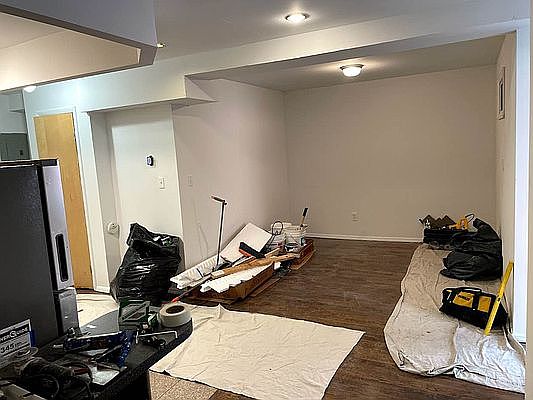 2nd image of 538 W 50th St #5CC