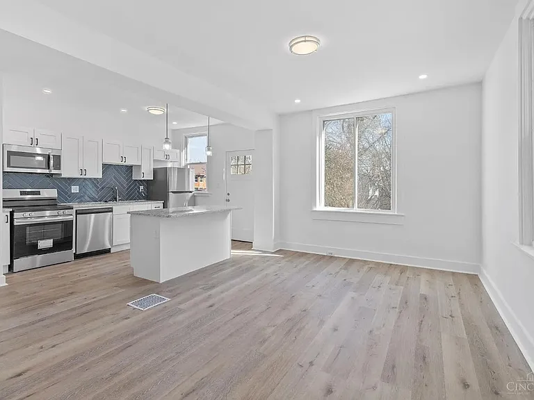 3518 Hudson Ave — Photo 5