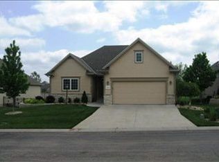 2764 SW Blue Stem Dr, Topeka, KS 66614