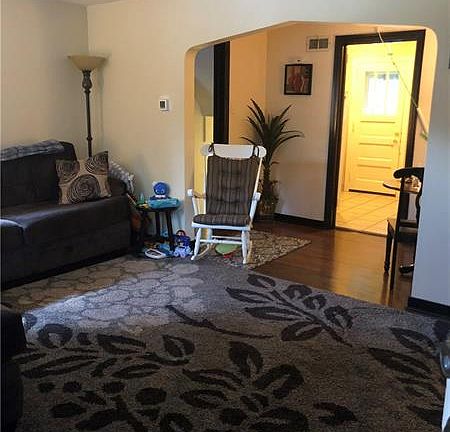 2nd image of 103/105 N Starr Ave