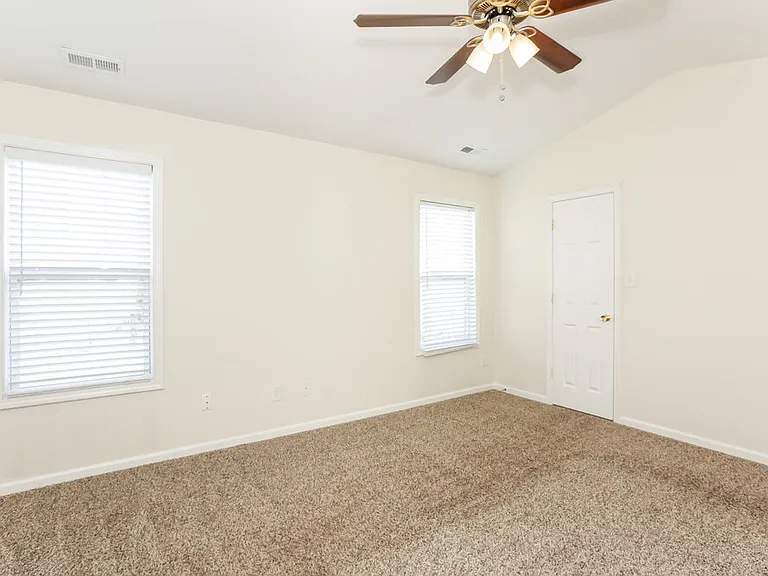 13515 Stones Landing St — Photo 8