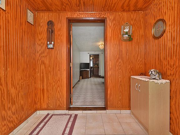 4th image of 5032 Gerritt Ave
