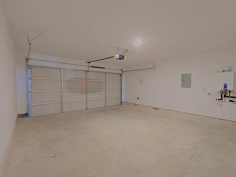 16806 Old Wagon Way — Photo 31