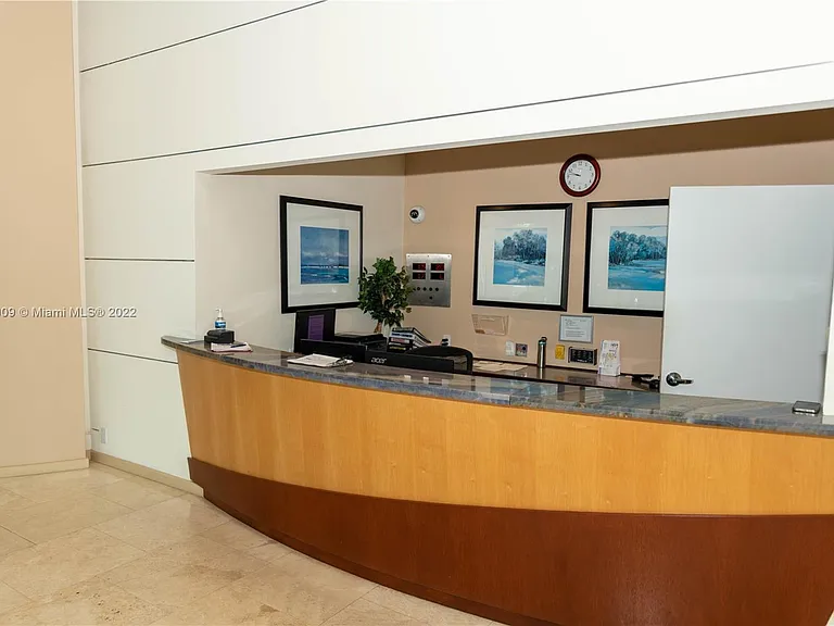 2475 Brickell Ave #709 — Photo 29