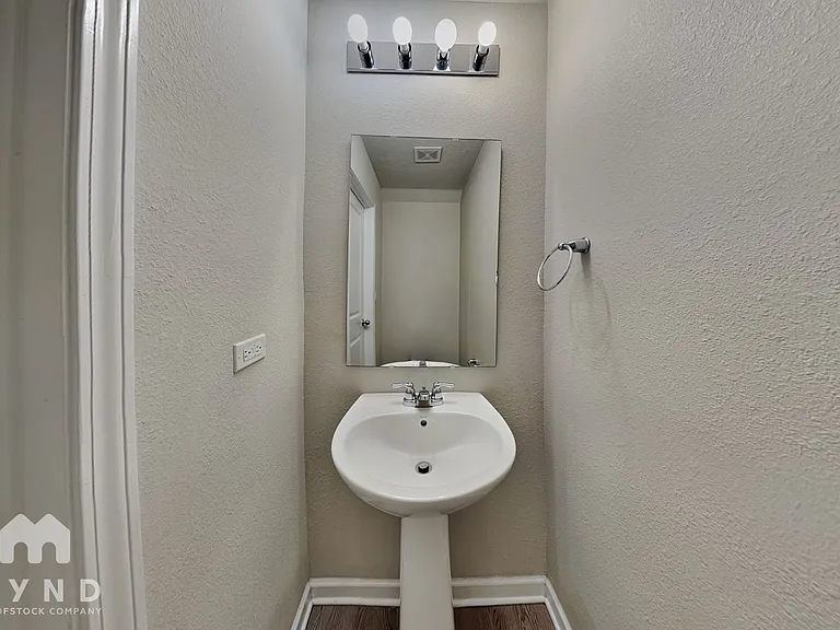 12714 Camden Crossing Dr — Photo 17