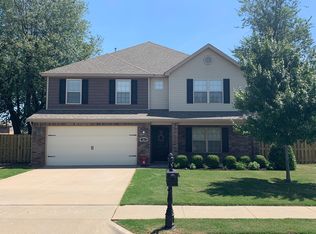 123 Devonshire Ave, Lowell, AR 72745