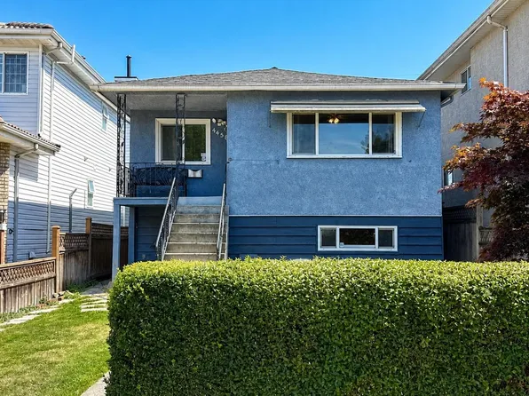 4458 Skeena St, Vancouver, BC V5R 2L9