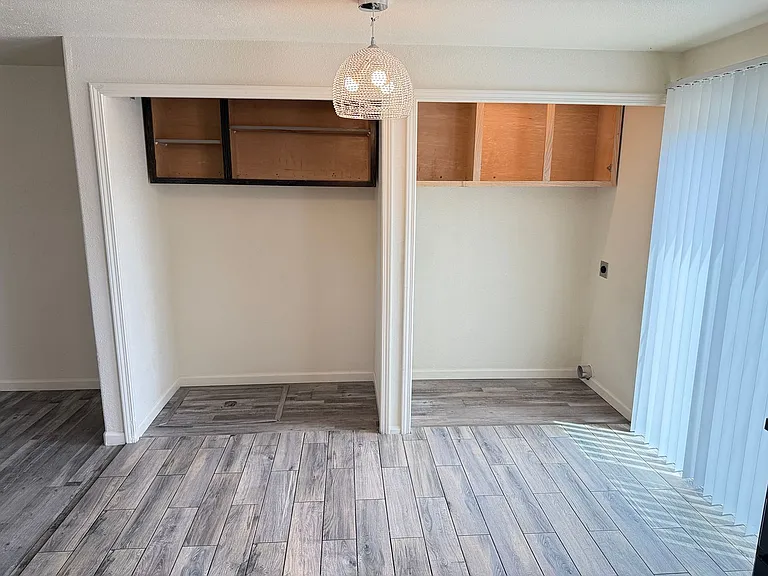4432 Fergus Ave — Photo 8